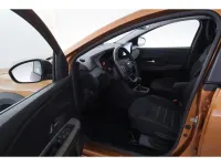 Gebraucht Dacia Sandero Comfort 91 PS (66 kW) 2022 Orange Limousine