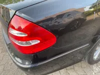 Gebraucht Mercedes E320 Avantgarde 224 PS (164 kW) 2006 Schwarz Limousine