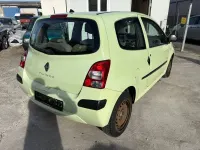 Usado Renault Twingo Expression 58 HP (42 kW) 2008 Verde Citadino