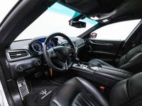 Gebraucht Maserati Ghibli 411 PS (302 kW) 2015 Weiß Limousine