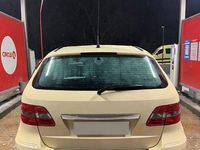 Gebraucht Mercedes B180 109 PS (80 kW) 2008 Beige Van / Kleinbus