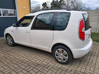 Gebraucht Skoda Roomster 69 PS (50 kW) 2014 Weiß Van / Kleinbus