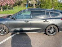 Usado Ford Focus ST-Line 150 CV (110 kW) 2019 Gris Familiar