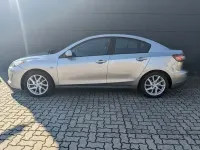 Gebraucht Mazda 3 Edition 105 PS (77 kW) 2012 Plutossilber metallic (metallic) Limousine