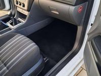 Gebraucht Ford Focus Ambiente 101 PS (74 kW) 2008 Weiß Kombi