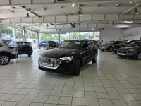 Gebraucht Audi e-tron Sport 300 kW (408 PS) 2019 Schwarz SUV