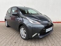 Gebraucht Toyota Aygo X-play 69 PS (50 kW) 2017 Grau Kleinwagen