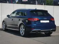 Gebraucht Audi A3 S-Line 116 PS (85 kW) 2018 Blau Limousine
