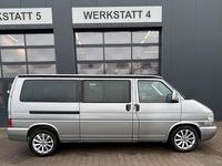 Gebraucht VW Caravelle 102 PS (75 kW) 2000 Silber Van / Kleinbus