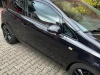 Używany Opel Corsa 80 KM (58 kW) 2010 Czarny Hatchback