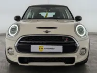Gebraucht Mini Cooper S 192 PS (141 kW) 2019 Weiß Kleinwagen