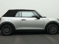 Gebraucht Mini Cooper Cabriolet Classic 163 PS (119 kW) 2025 Grau Cabrio