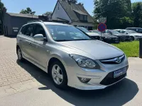 Gebraucht Hyundai i30 Classic 109 PS (80 kW) 2013 Grau Kombi