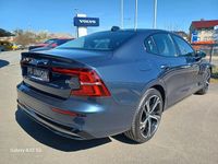 Gebraucht Volvo S60 Plus 250 PS (183 kW) 2024 Blau / denim blue Limousine