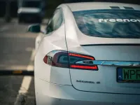 Gebraucht Tesla Model S 284 kW (387 PS) 2017 Weiß Kleinwagen