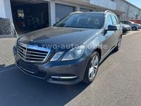 Gebraucht Mercedes E250 Avantgarde 204 PS (150 kW) 2012 Grau Kombi