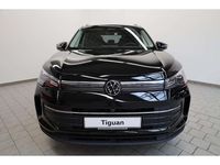 Neu VW Tiguan 150 PS (110 kW) 2025 Grenadillschwarz metallic SUV