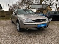 Gebraucht Ford Mondeo 125 PS (91 kW) 2003 Gold Limousine