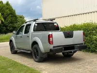 Gebraucht Nissan Navara 171 PS (125 kW) 2009 Silber Pickup