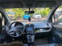 Second-hand Opel Agila 2008 Alb Hatchback