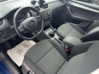 gebraucht Skoda Octavia Combi 2,0 TDI Ambition Navi Xenon