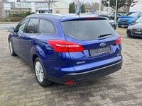 Gebraucht Ford Focus Trend 101 PS (74 kW) 2017 Blau Limousine