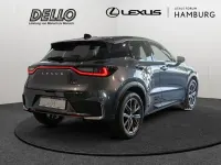 Neu Lexus LBX 136 PS (100 kW) 2026 Grau SUV