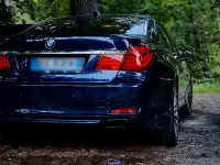 Gebraucht BMW 740 306 PS (225 kW) 2010 Blau Limousine