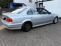 Gebraucht BMW 520 170 PS (125 kW) 2002 Silber Limousine