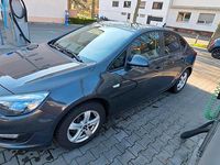 Gebraucht Opel Astra 110 PS (80 kW) 2015 Grau Limousine