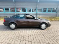 Gebraucht Audi A4 S-Line 125 PS (91 kW) 1998 Braun Limousine