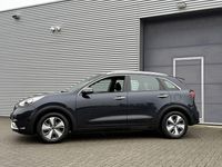 Gebraucht Kia Niro 141 PS (103 kW) 2018 Blau SUV