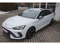 Gebraucht Cupra Leon 150 PS (110 kW) 2024 Gletscherweissmet. (metallic) Kombi