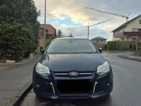 Gebraucht Ford Focus 125 PS (91 kW) 2013 Blau Limousine