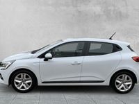 Gebraucht Renault Clio V Business 67 PS (49 kW) 2021 Weiß Limousine