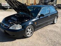 Usata Honda Civic 200 CV (147 kW) 2000 Nero Utilitaria