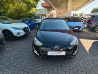 Gebraucht Hyundai i20 Edition 86 PS (63 kW) 2014 Schwarz Kleinwagen