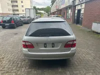 Gebraucht Mercedes E220 Classic 170 PS (125 kW) 2008 Silber Limousine