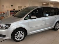 Gebraucht VW Touran Highline 140 PS (102 kW) 2015 Silber Van / Kleinbus