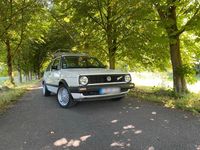 Second-hand VW Golf 55 CP (40 kW) 1988 Alb Coupe