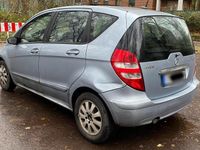 Gebraucht Mercedes A180 Elegance 109 PS (80 kW) 2006 Blau Kleinwagen