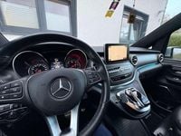 Gebraucht Mercedes V200 190 PS (139 kW) 2019 Brillantsilber metallic Van / Kleinbus
