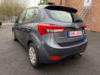 Gebraucht Hyundai ix20 Classic 90 PS (66 kW) 2016 Grau Kleinwagen