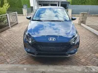 Gebraucht Hyundai i20 Trend 101 PS (74 kW) 2025 Blau Kleinwagen