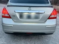 Gebraucht Nissan Tiida 110 PS (80 kW) 2008 Andere farben Limousine