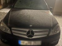 Gebraucht Mercedes C250 204 PS (150 kW) 2010 Blau Kombi