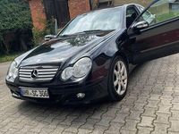 Gebraucht Mercedes C180 143 PS (105 kW) 2004 Schwarz Coupé