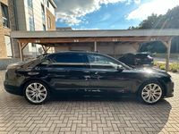 Second-hand Audi A8 S-Line 252 CP (185 kW) 2014 Negru Berlinǎ