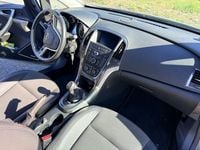 Second-hand Opel Astra 116 CP (85 kW) 2012 Gri Break