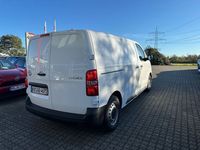 Gebraucht Toyota Proace 120 PS (88 kW) 2024 Weiß Van / Kleinbus